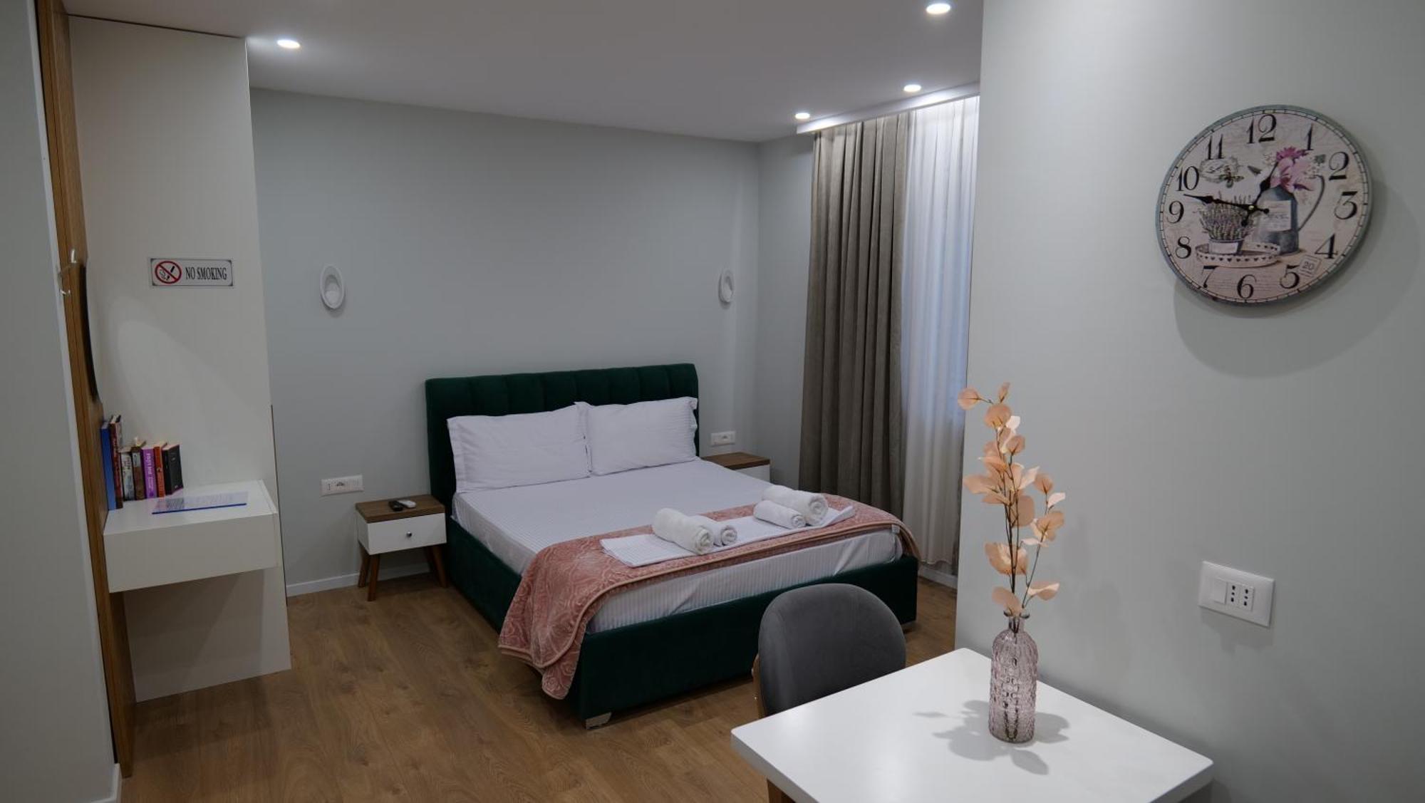 Kristi Apartments 01 تيرانا المظهر الخارجي الصورة